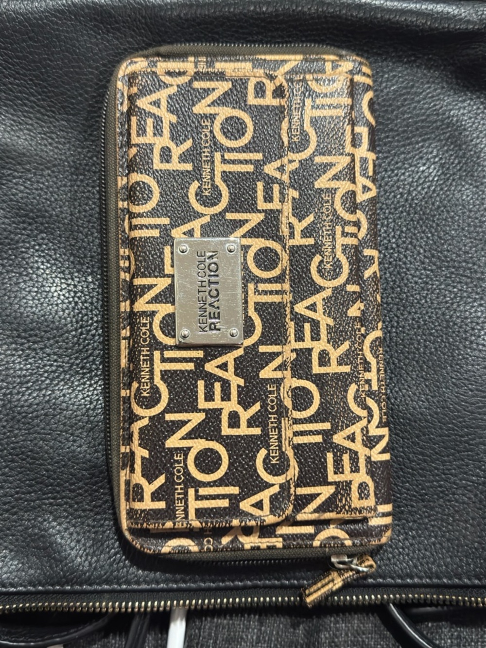 Kenneth Cole Signature Logo Zip Around Wallet in Brown and Black